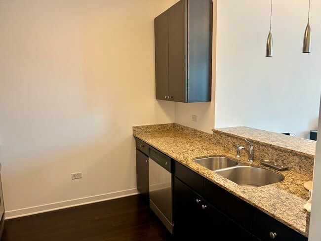 Foto del edificio - 757 N Orleans St