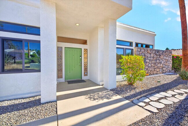 Building Photo - 72996 Bursera Way