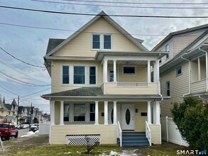 Building Photo - 2449-2451-2451 North Ave