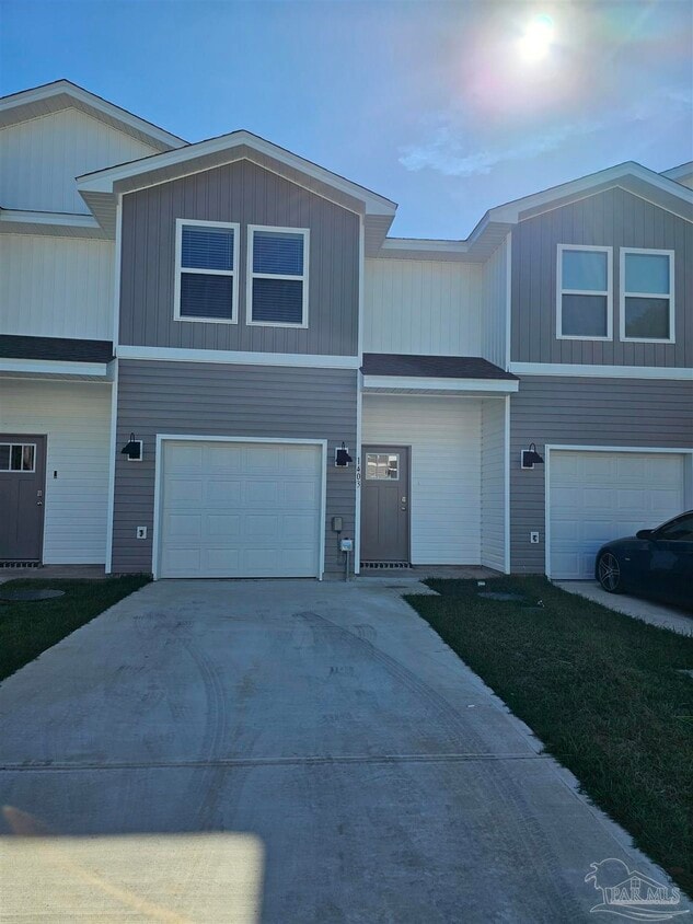 Primary Photo - 1403 Maritime Dr