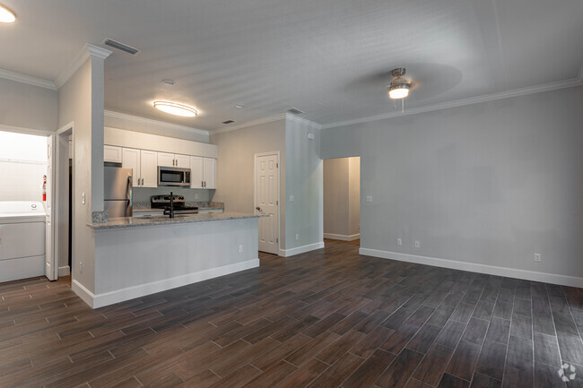 Premier - 2 BD, 2 BA 1,025SF - Waters Edge Apartments