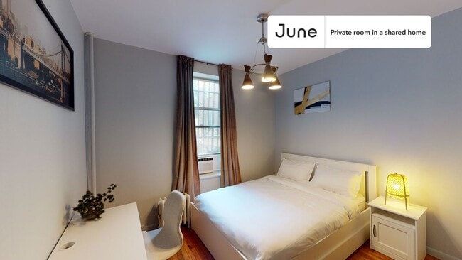 Building Photo - Room in Shared 4 bed/1 bath home
