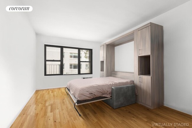 Building Photo - 444 E 87th St