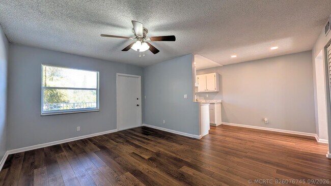 Foto del edificio - 2301 SE 4th St