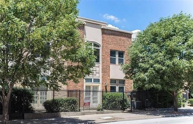 Foto del edificio - 1440 Clarinet Ln