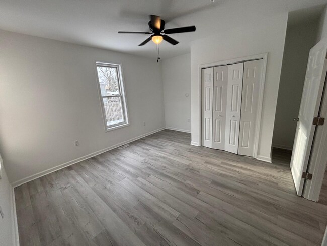 Building Photo - 1303 Buffalo St