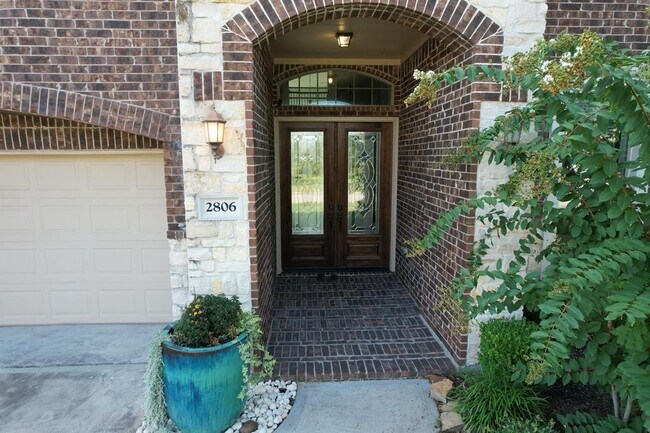 Building Photo - 2806 Padova Ct
