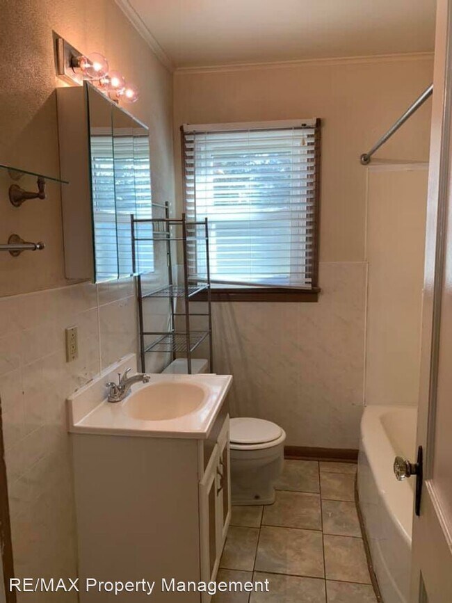 Foto del edificio - 2 br, 1 bath House - 501 South Wilson Street