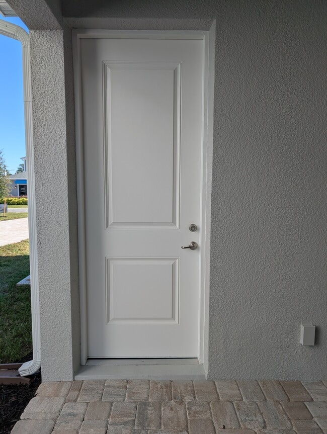 Building Photo - 1967 Iorio St