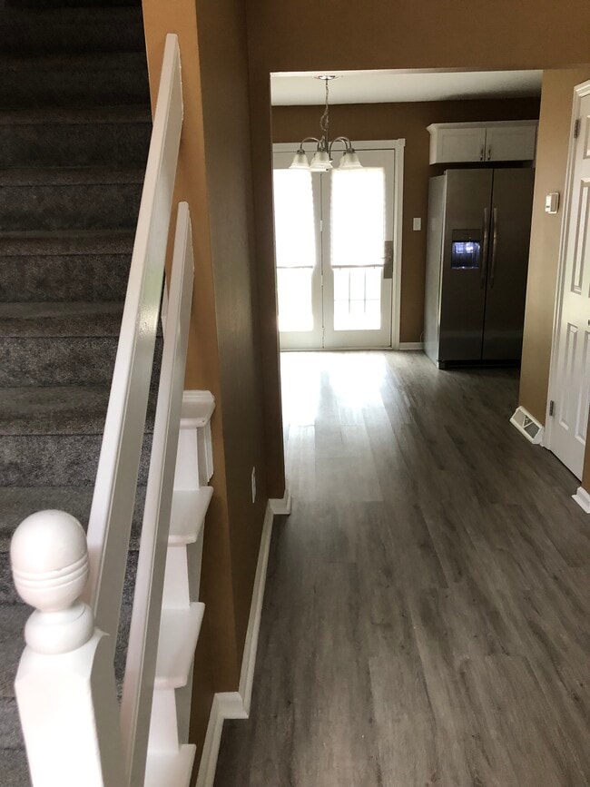 Foto del edificio - 1676 Chadwick Cir