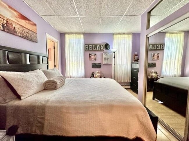 Foto del edificio - 599 Carroll St