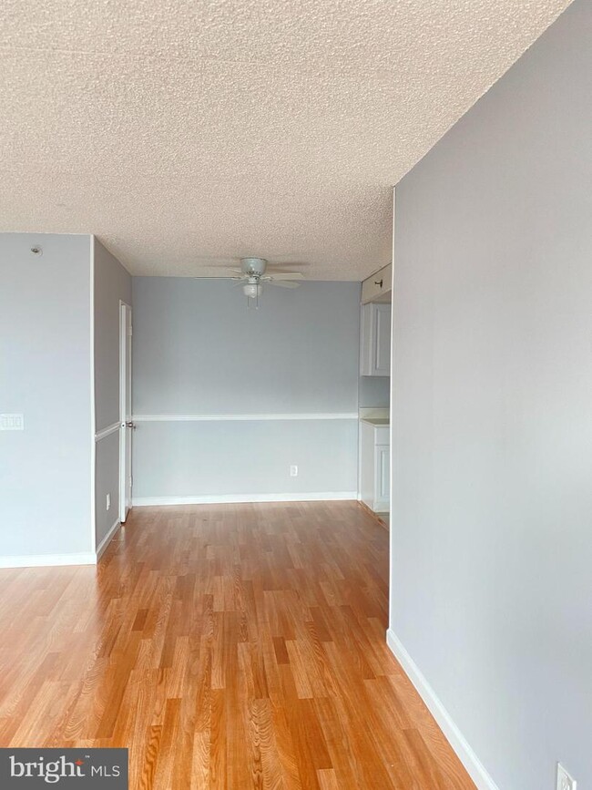 Building Photo - 5911 Edsall Rd