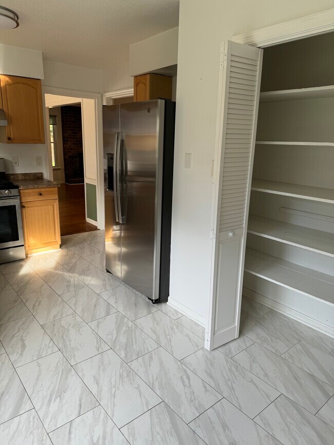 Building Photo - 126 Blue Marlin Dr