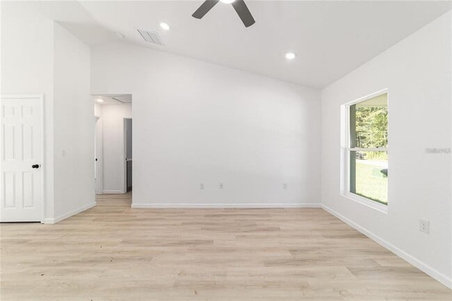 Building Photo - 15388 SW 26th Pl