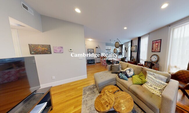 Foto del edificio - 168 Hampshire St