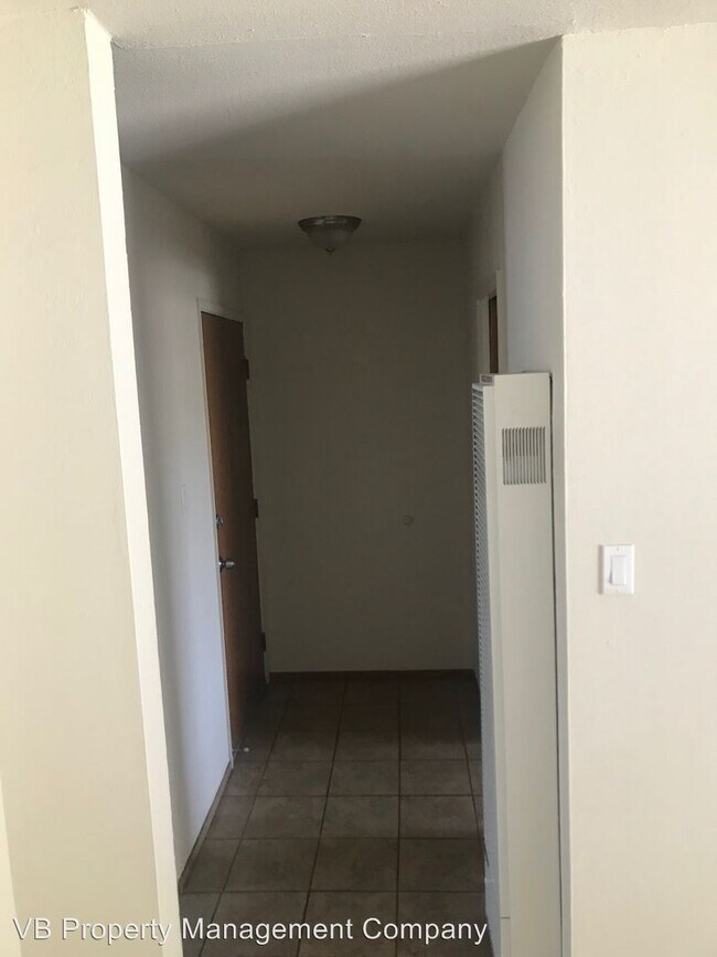 Foto del edificio - 4120 Central Ave