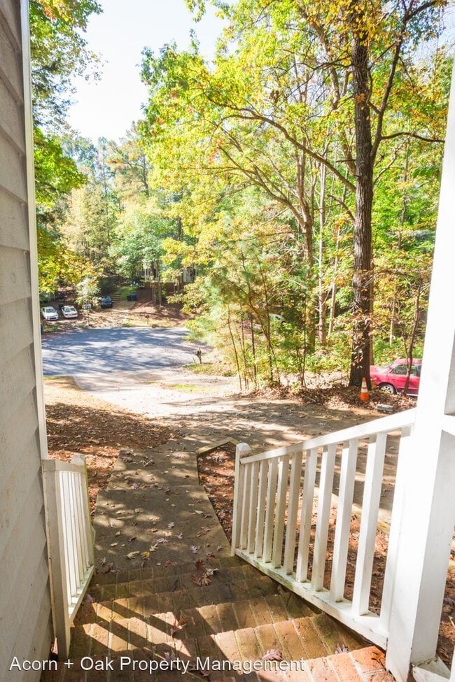 Building Photo - 2 br, 1.5 bath House - 14 Alamo Ct  Unit A