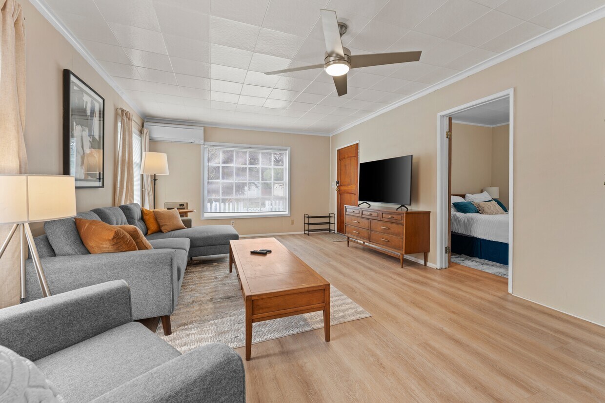 Foto principal - 1612 E 29th St