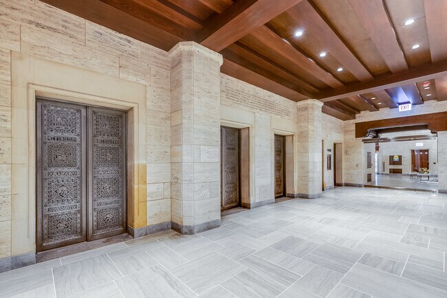 Foto del edificio - 435 N Michigan Ave
