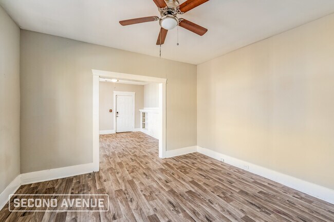 Foto del edificio - 2304 Beulah Ave SW