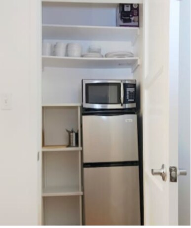 Snack Area - 1707 Butler Ave