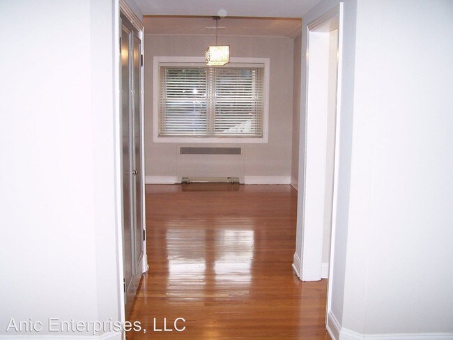 Foto del edificio - 6202 Nottingham Ave