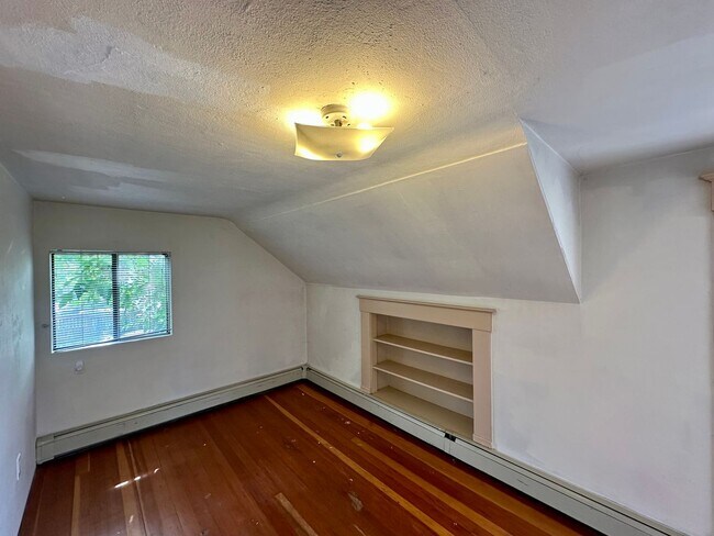 Foto del edificio - 310 Pine St
