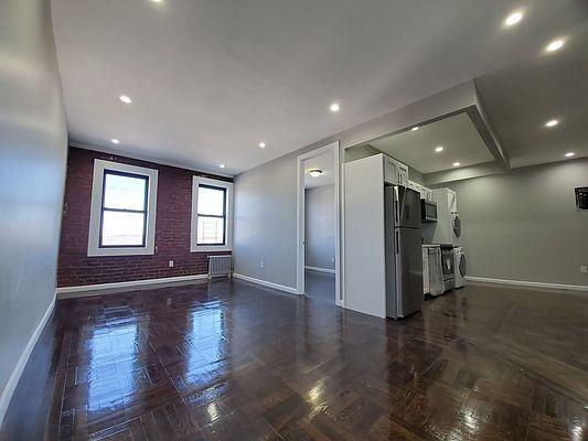 Building Photo - 2 bedroom in BRONX NY 10462