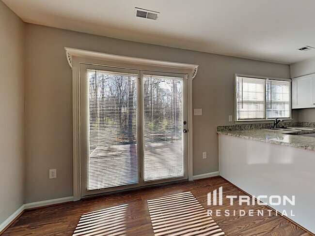 Building Photo - 7103 Falconwood Court Charlotte NC