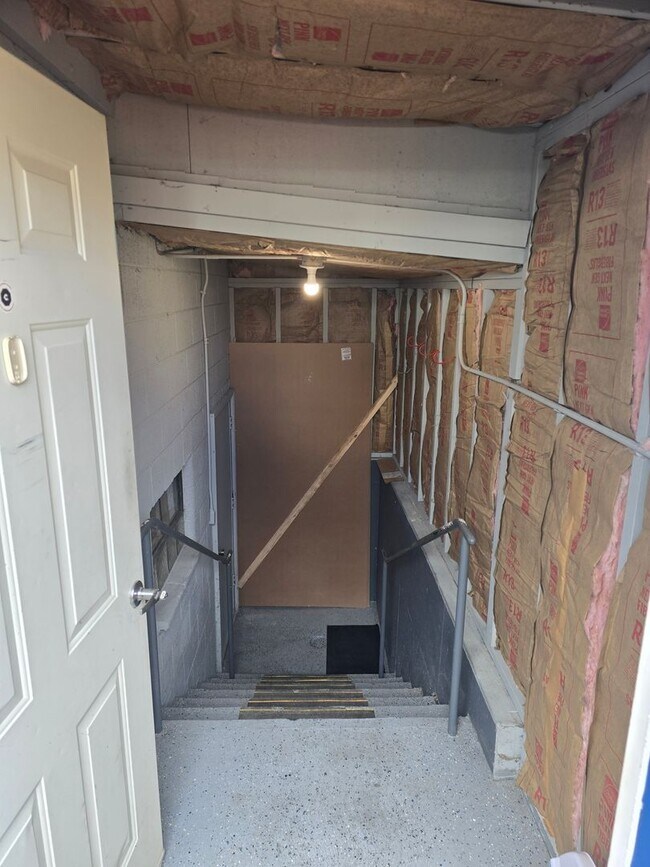 Foto del edificio - 1403 12th St W