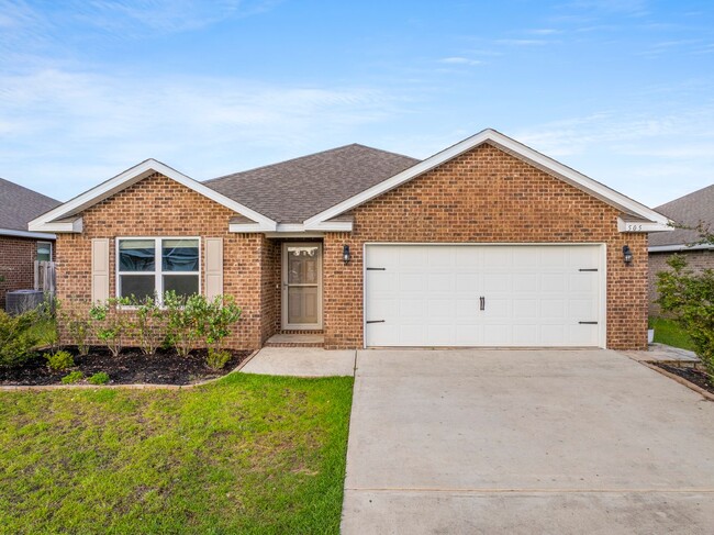 Building Photo - Redstone Commons 4bed/2bath Available Now!