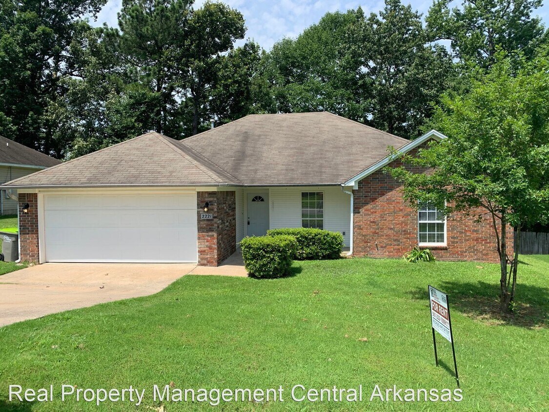 2221 Cedar Ridge Dr, Bryant, AR 72015 House Rental in Bryant, AR