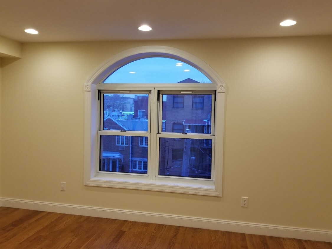 Foto principal - 4224 213th St