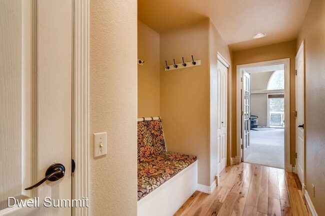 Building Photo - 4 br, 4 bath House - 34 Lone Hand Way