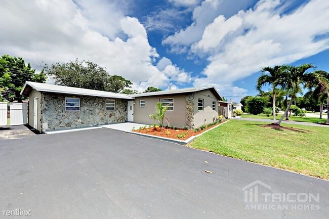 Building Photo - 5623 Souchak Dr