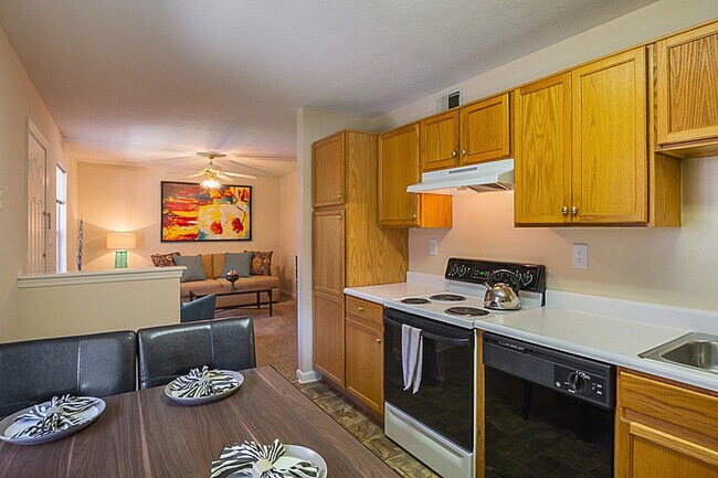 Gentry - Cocina - Lyndon Crossings Apartments
