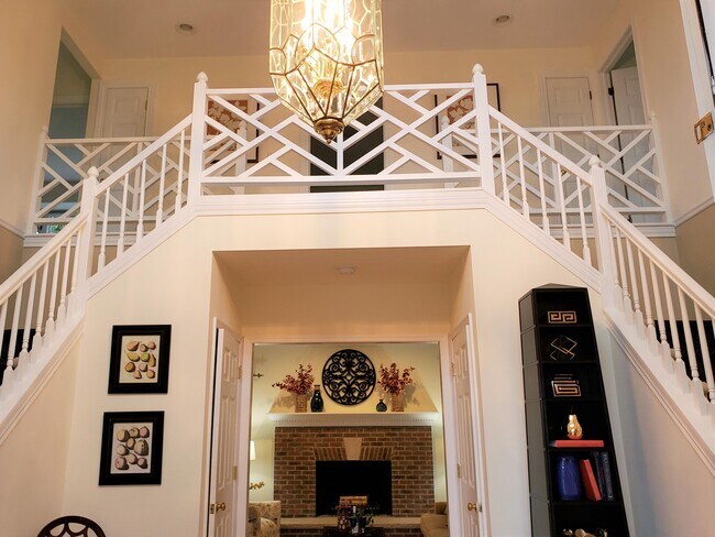 Foto del edificio - W280N1690 Golf View Dr