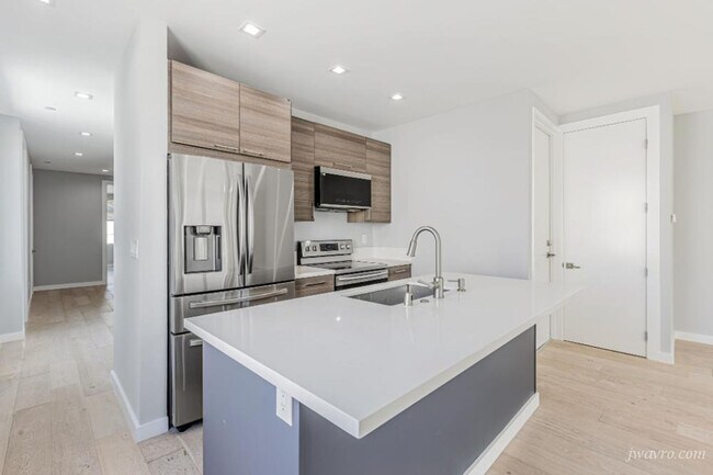 Foto del edificio - 1547 Clement St