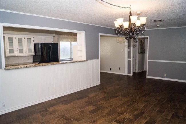 Foto del edificio - 1214 Aspen Rd