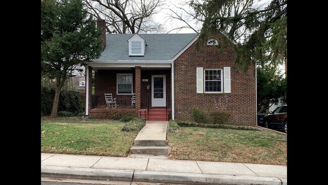 Building Photo - 4107 Nicholson Street