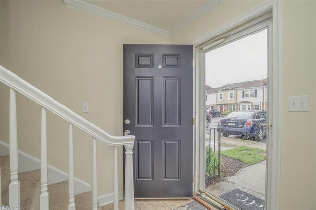 Building Photo - 590 Tenbee Ln