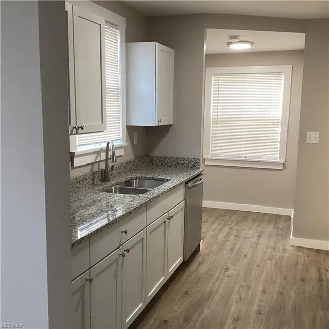 Building Photo - 3558 Cummings Rd