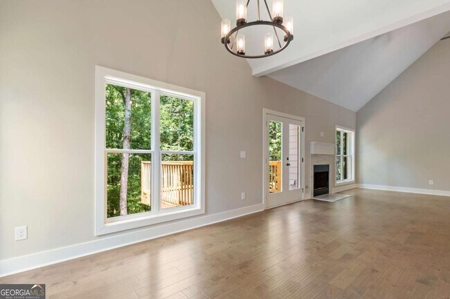 Building Photo - 380 Ansley Dr