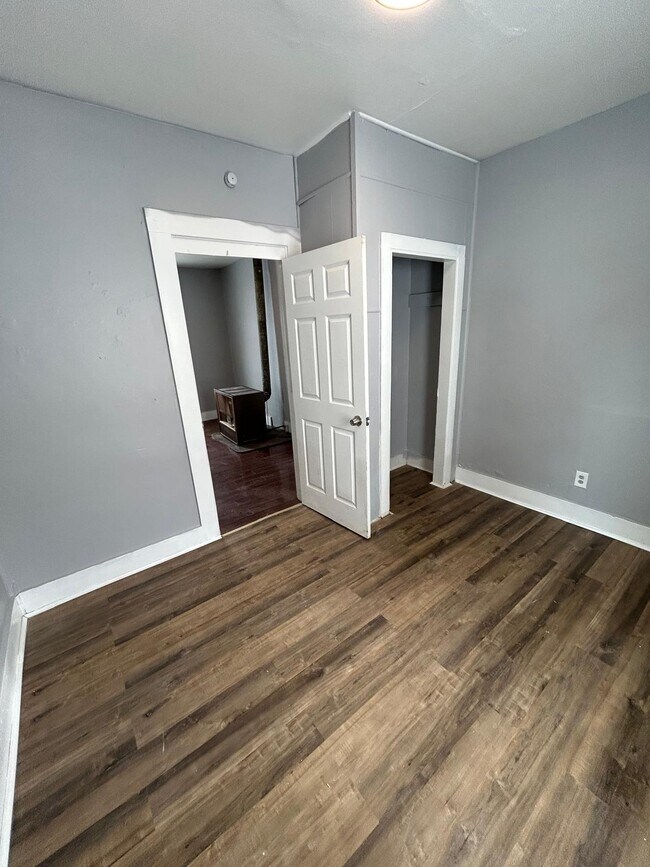 Foto del edificio - 319 Commercial St