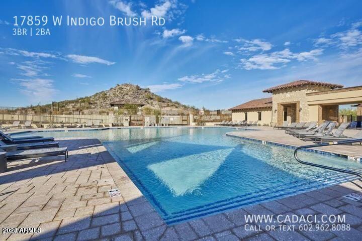 Foto principal - 17859 W Indigo Brush Rd