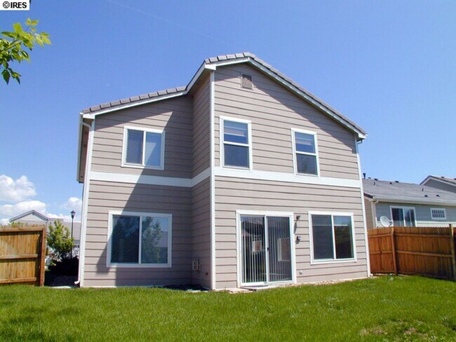 Foto del edificio - North Fort Collins Living with Space, Style, and Convenience