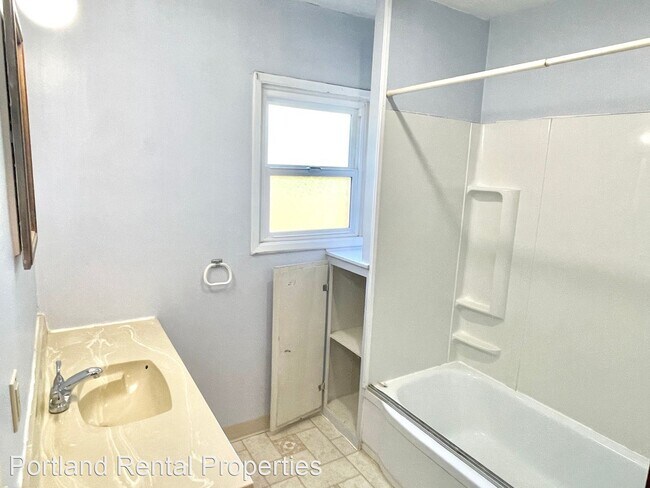 Foto del edificio - 2 br, 1 bath House - 5307 SE 108th Ave.
