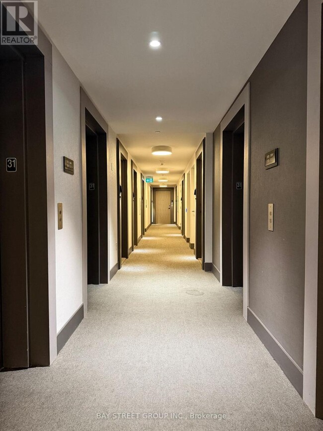 Building Photo - 130 River St