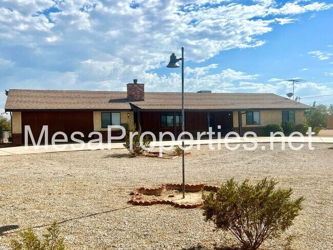 Foto del edificio - 10174 Timberlane Ave