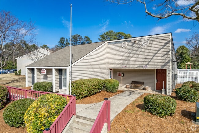 Leasing Office - Kendall Place